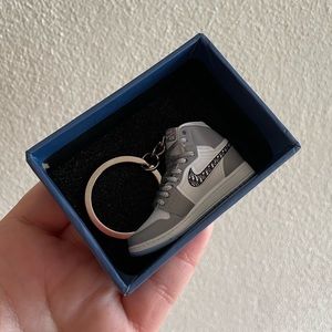 Mini Sneakers KEYCHAIN Jordan 1 Dior